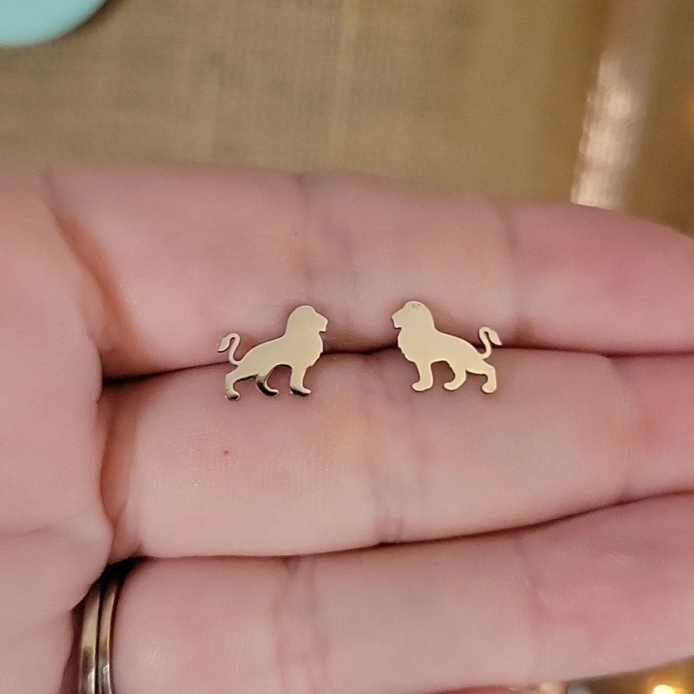 LION STUD EARRINGS